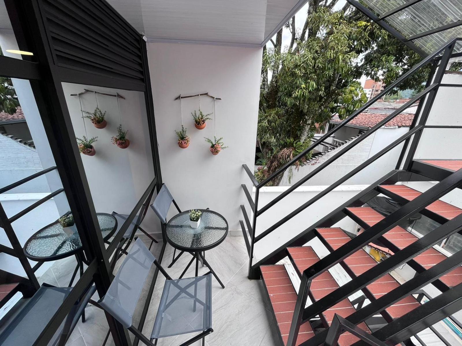 Edificio Santamarta Medellin Hotel Kültér fotó